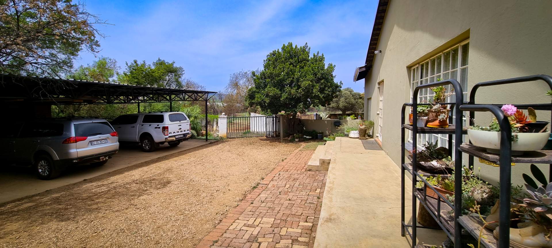 5 Bedroom Property for Sale in Hartbeespoort Rural North West